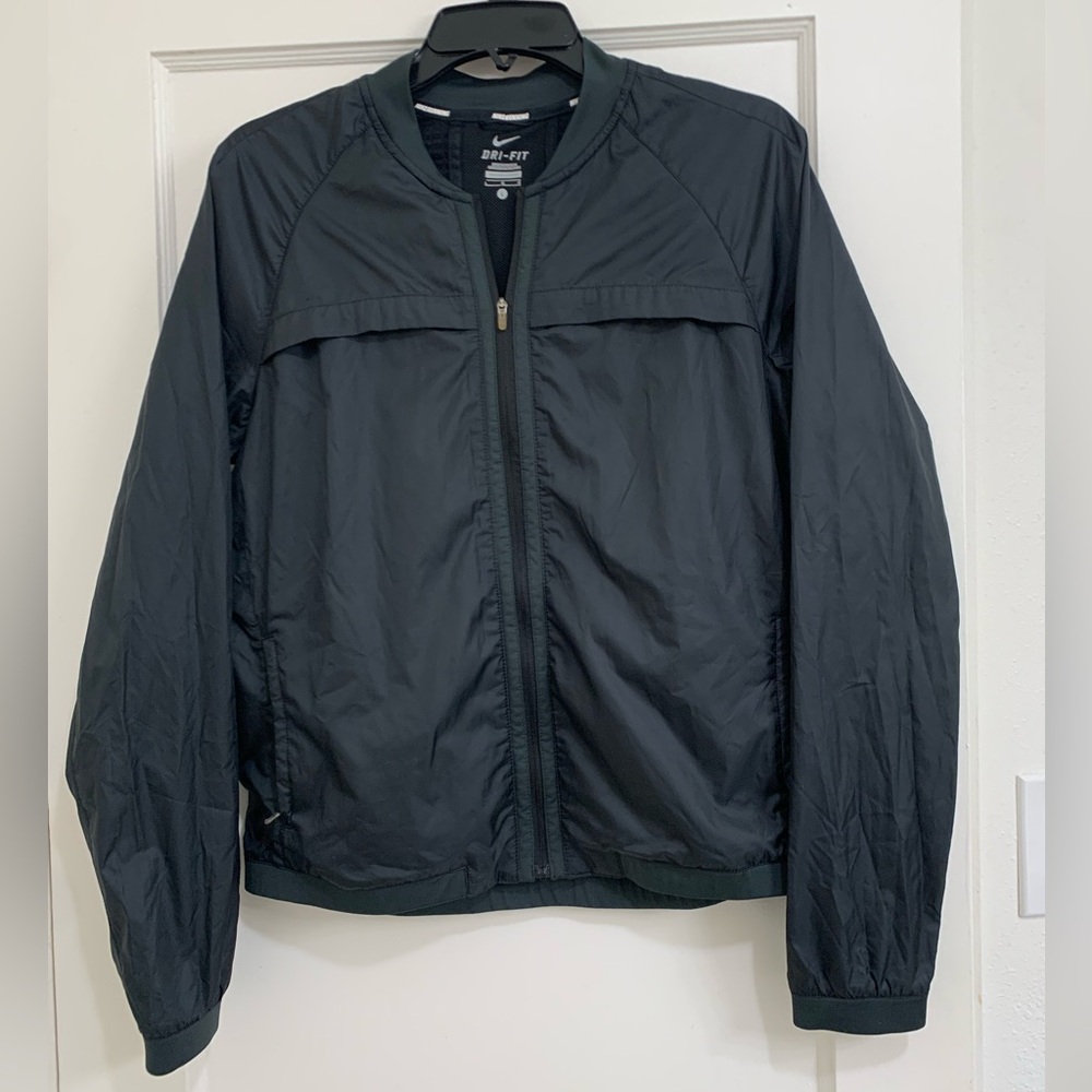 Black Nike Running Dri-Fit Jacket L